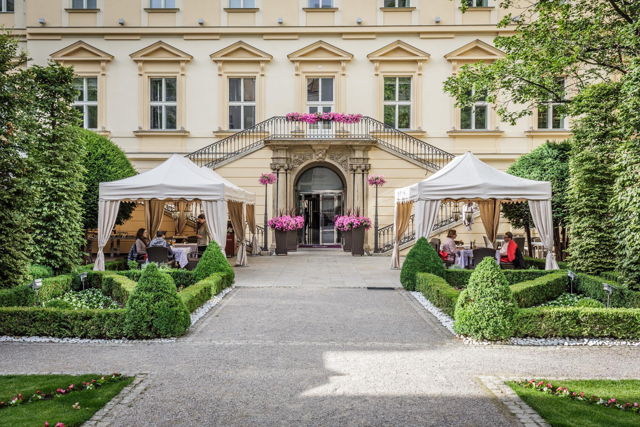 The Grand Mark Prague - The Leading Hotels Of The World Ngoại thất bức ảnh The Westin Warsaw